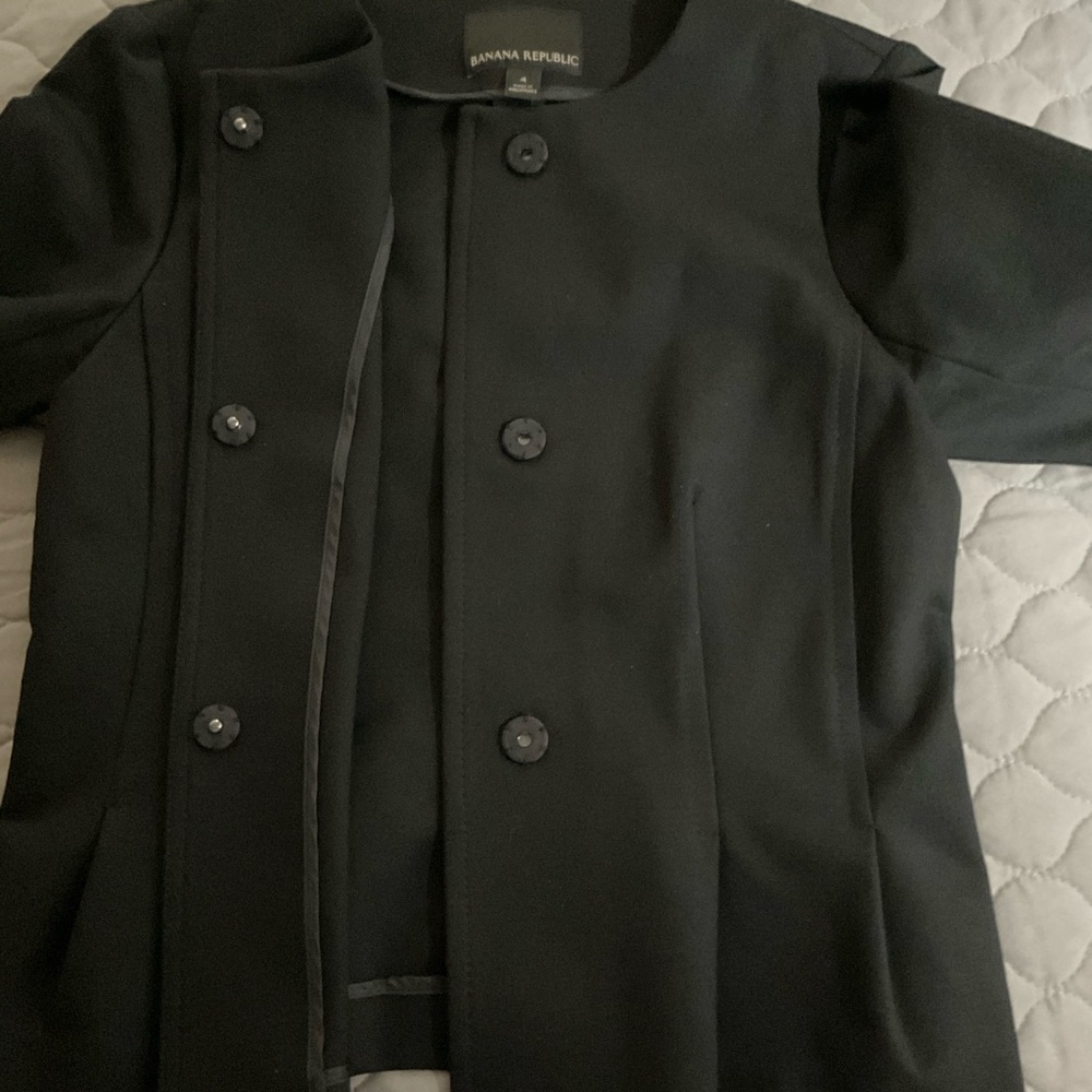 Banana Republic Black Women's Blazer - Picture 7 of 11